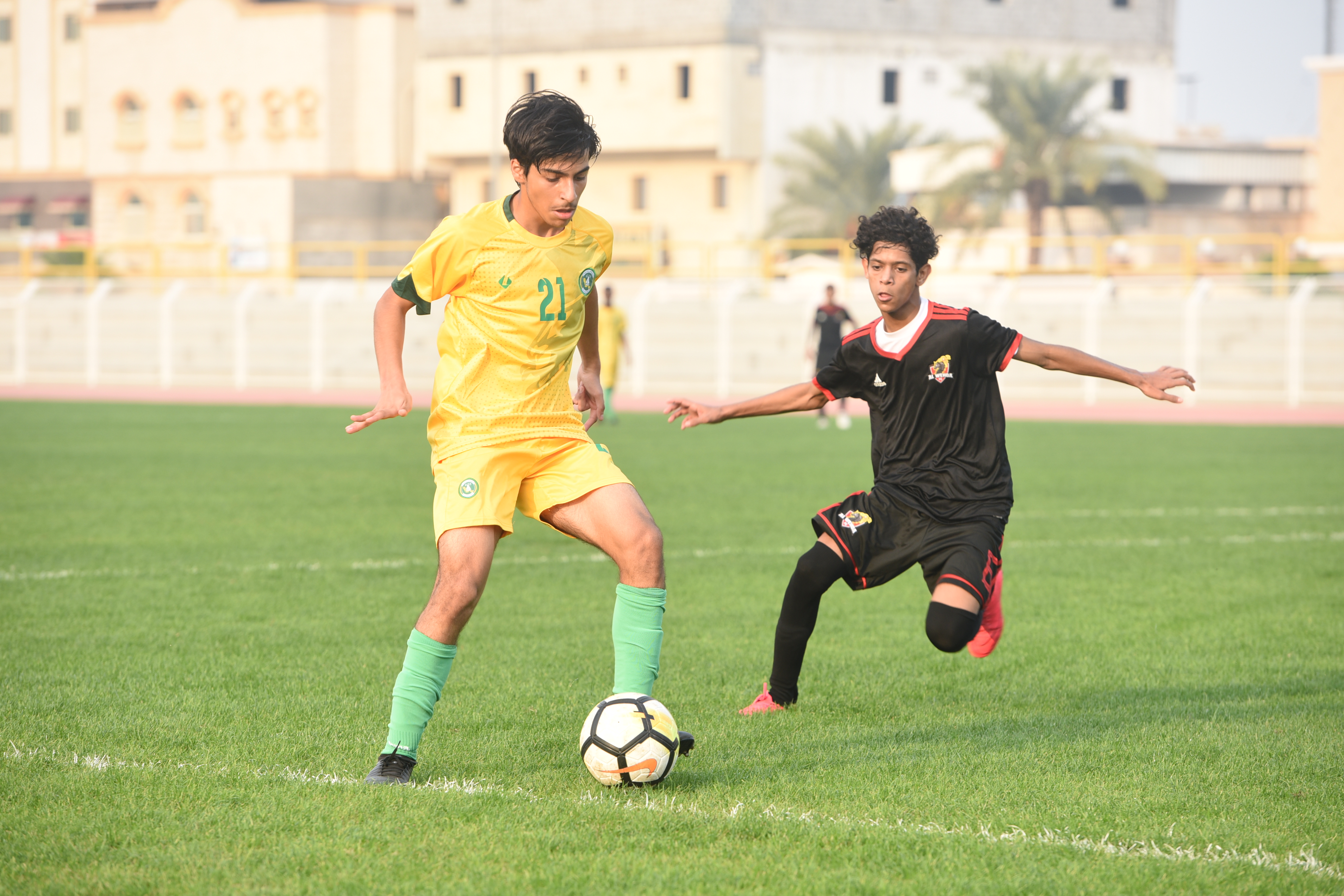 ناشئو القدم يتعادل مع الوحدة إيجابياً ، ويضمن البقاء في الدوري الممتاز